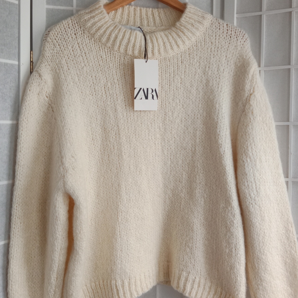 ZARA sweater - Picture 1 of 15